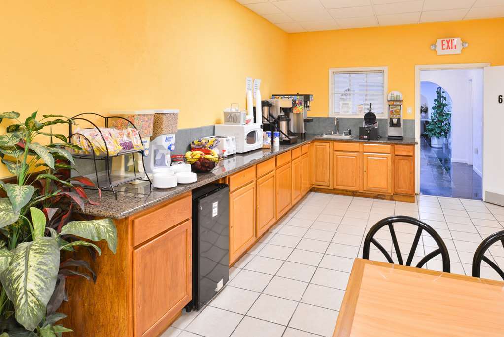 Americas Best Value Inn Clute Servizi foto